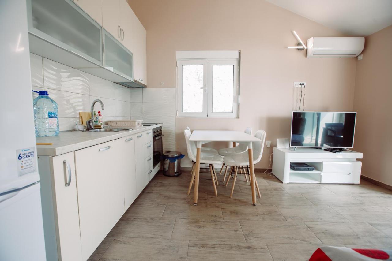 Apartmani Peko Kotor Dış mekan fotoğraf
